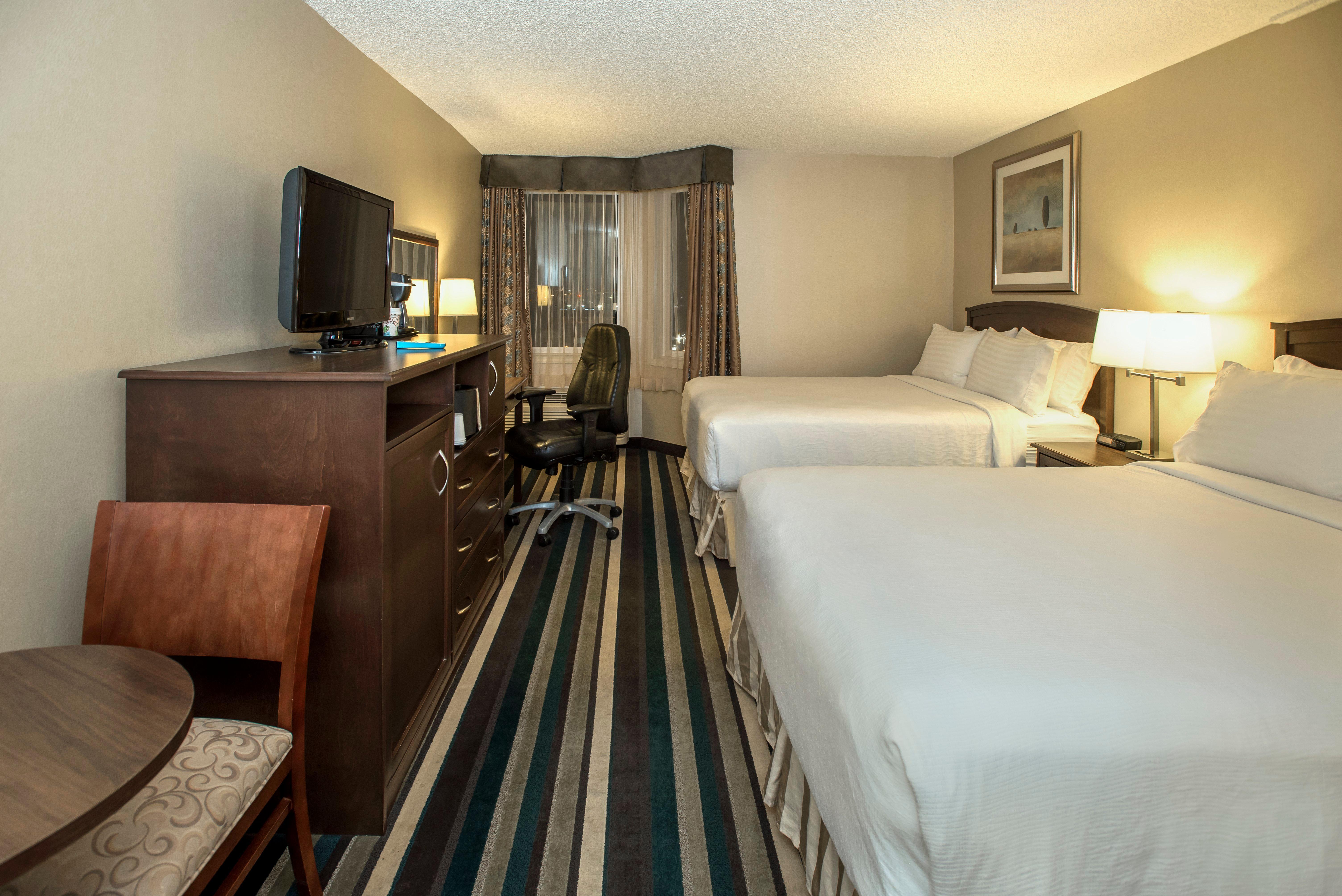 Holiday Inn Conference Centre Edmonton South By Ihg מראה חיצוני תמונה
