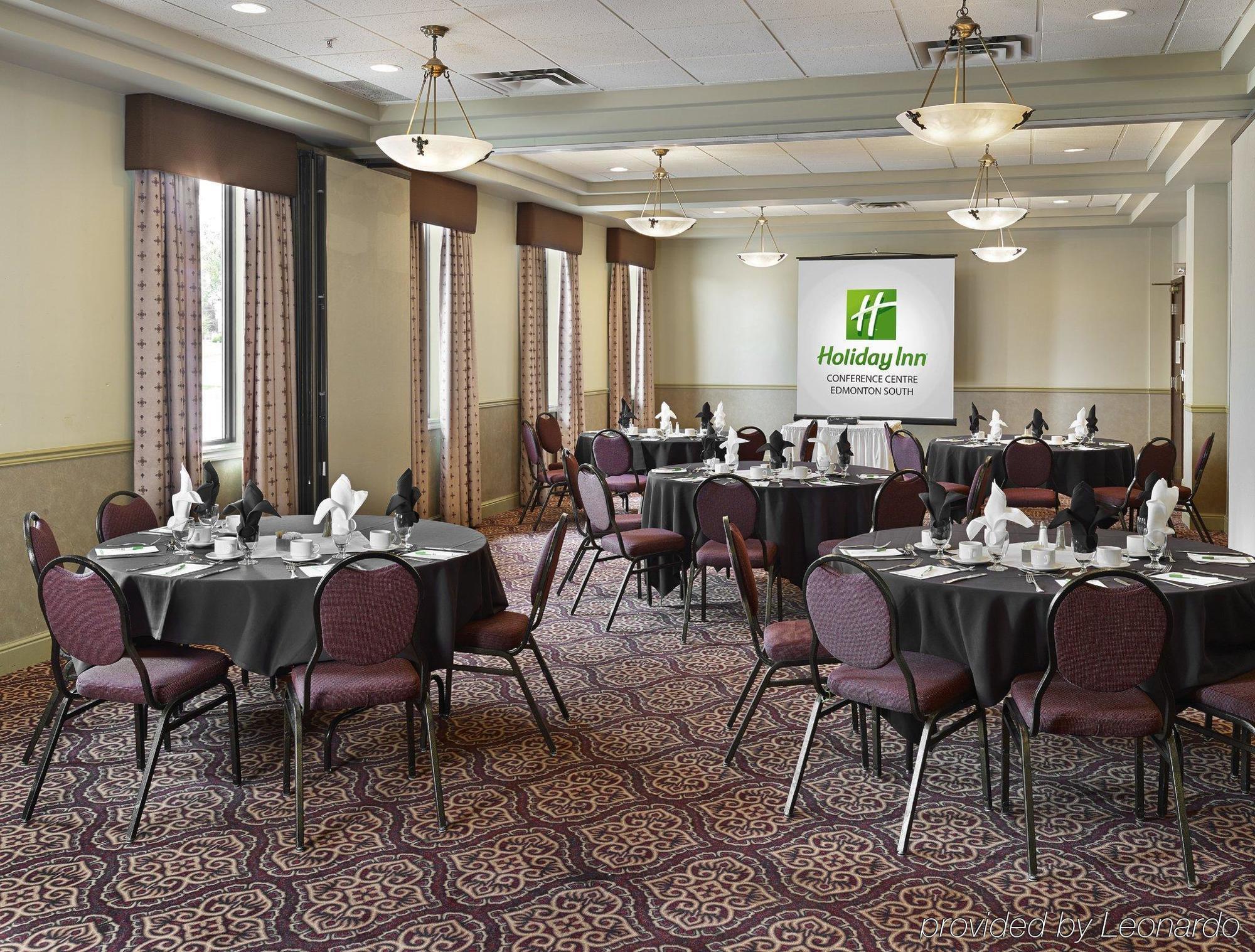 Holiday Inn Conference Centre Edmonton South By Ihg מראה חיצוני תמונה