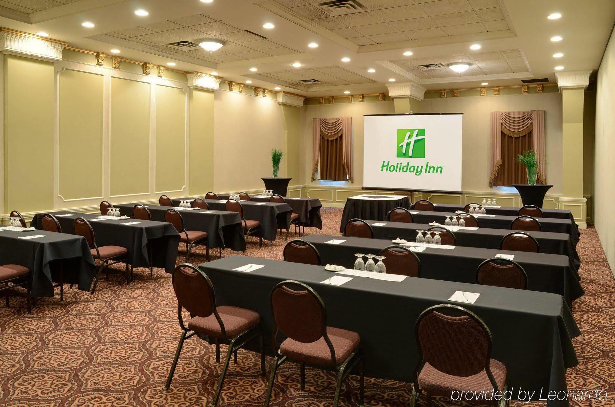 Holiday Inn Conference Centre Edmonton South By Ihg מראה חיצוני תמונה