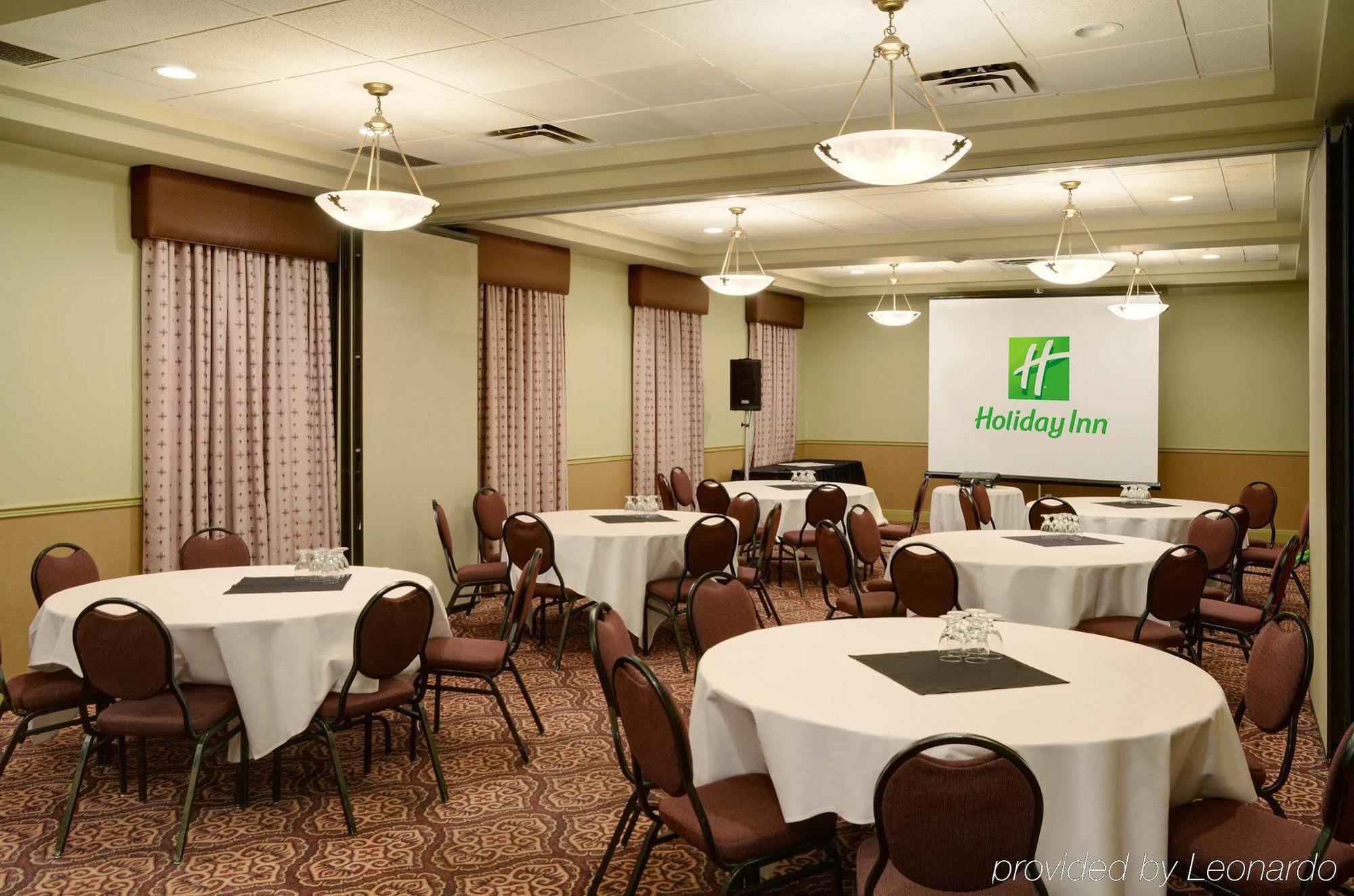 Holiday Inn Conference Centre Edmonton South By Ihg מראה חיצוני תמונה
